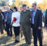 Памятник погибшему бойцу - Гайский городской округ